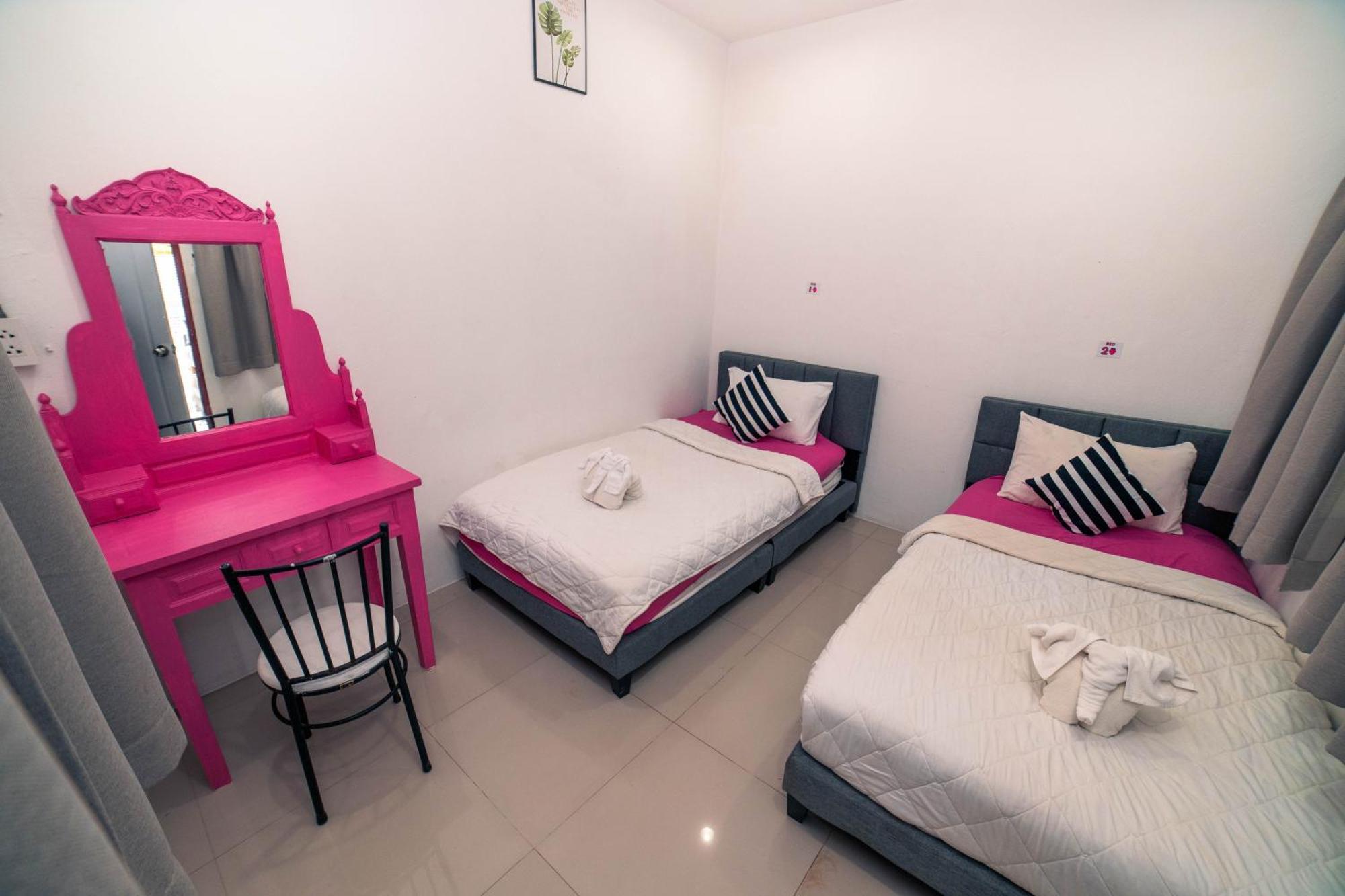 Arena Boutique Hotel Female Only Thong Sala Exterior foto
