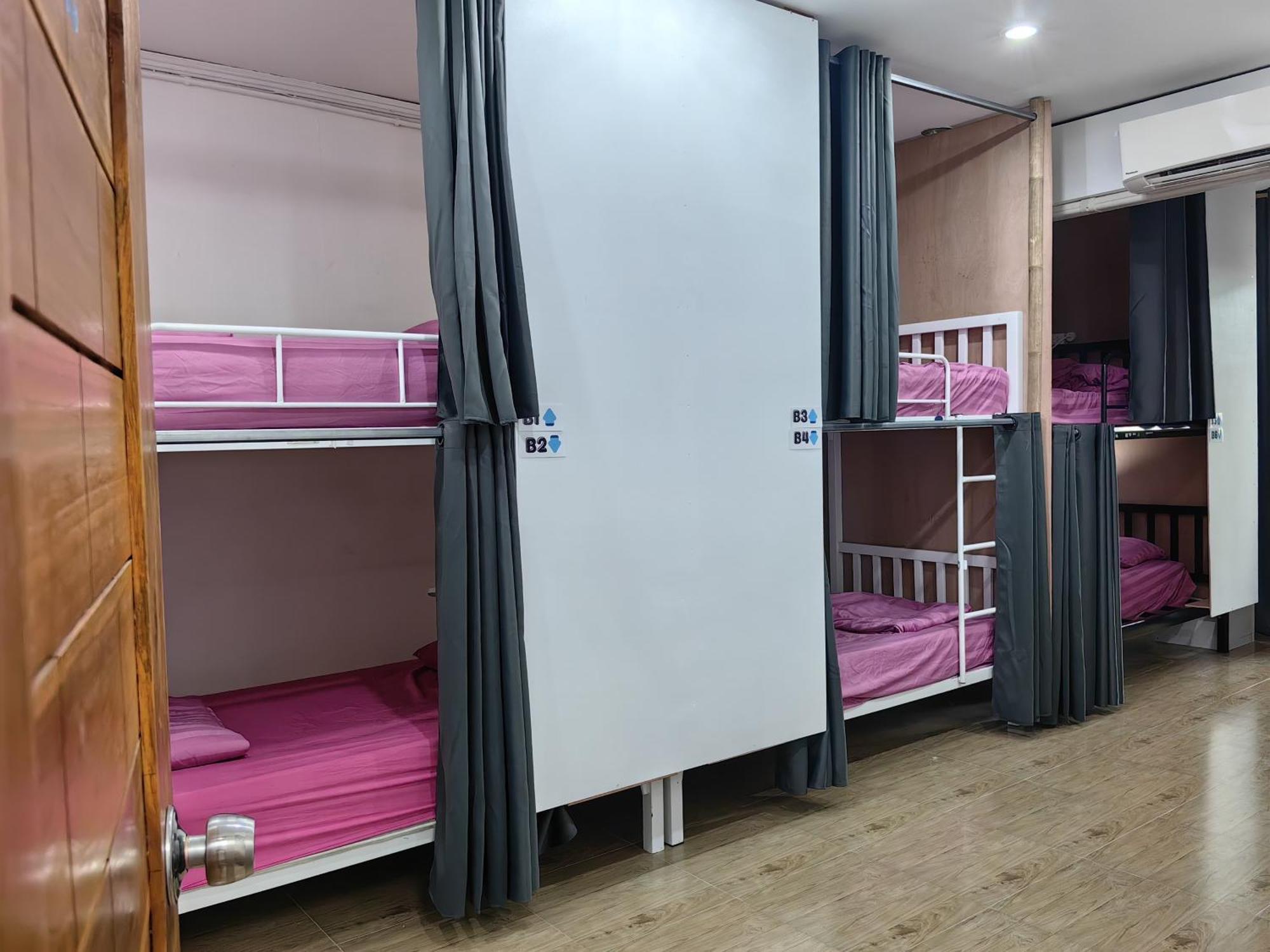Arena Boutique Hotel Female Only Thong Sala Exterior foto